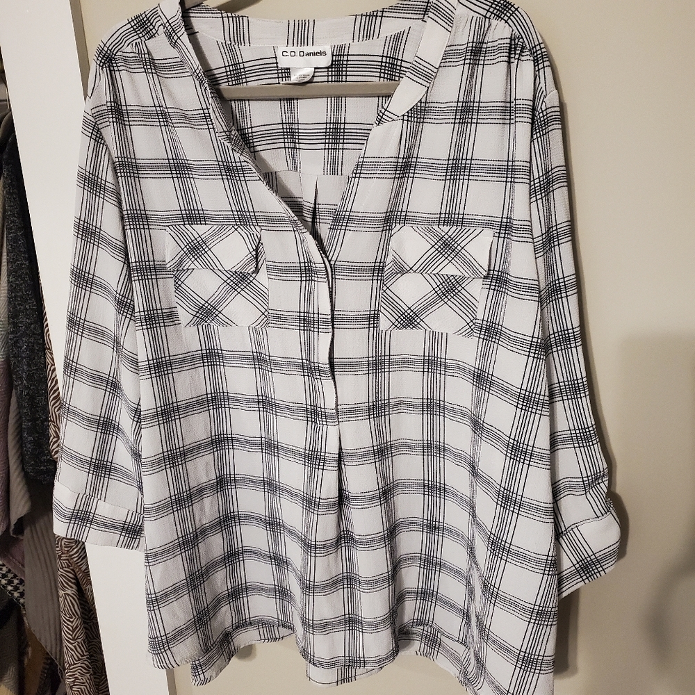Womens 3x top